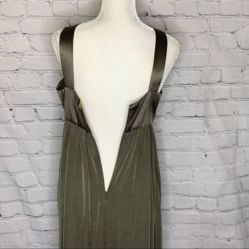 Alice + OLIVIA Silk light olive green draped dress - Picture 9 of 14
